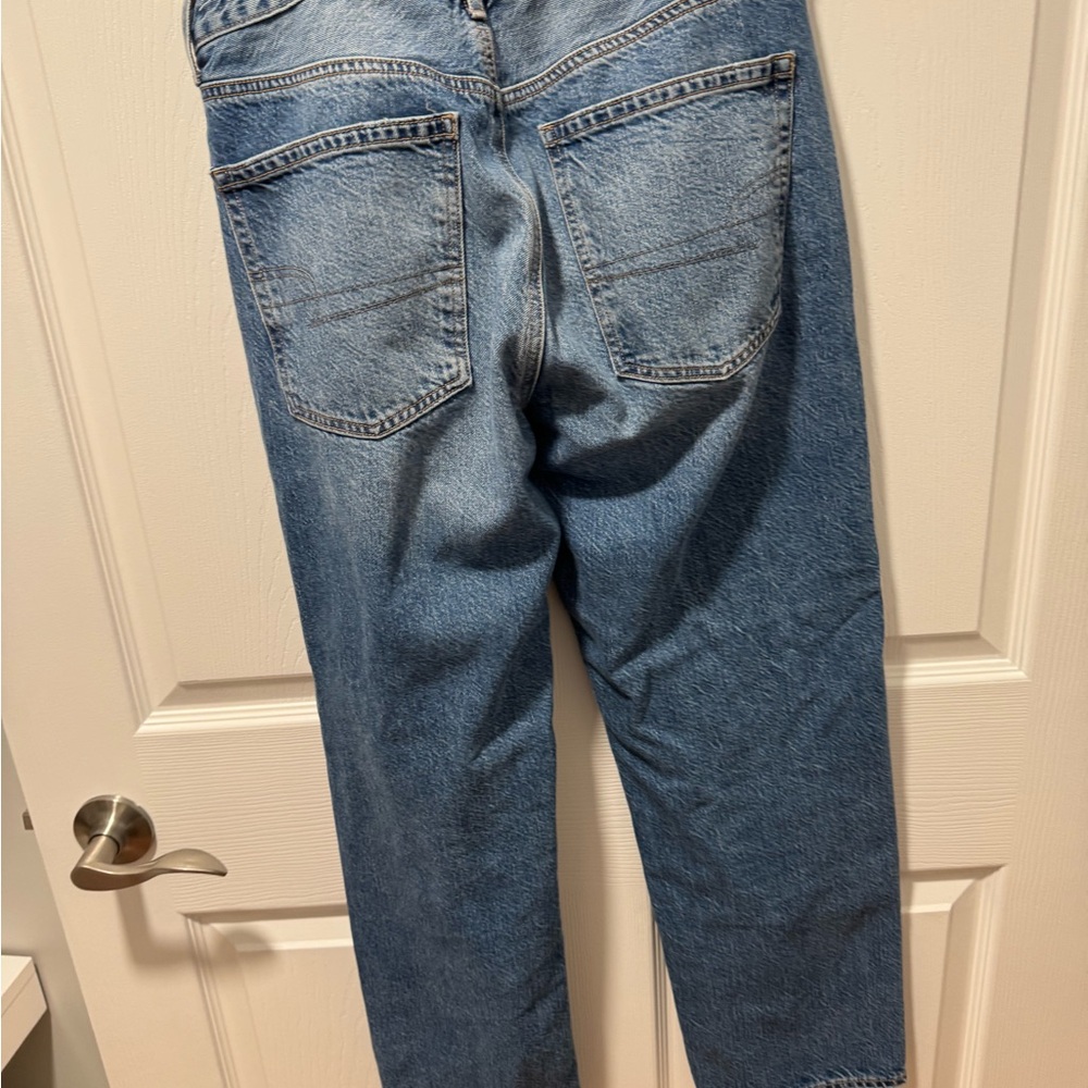American Eagle Outfitters Women's Blue Distressed Straight Jeans - Picture 6 of 8